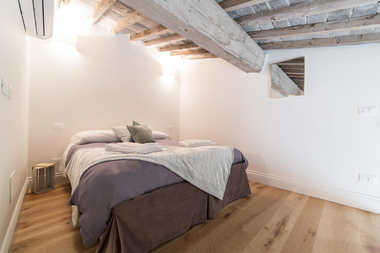Santa Croce Apartment Флоренція Екстер'єр фото
